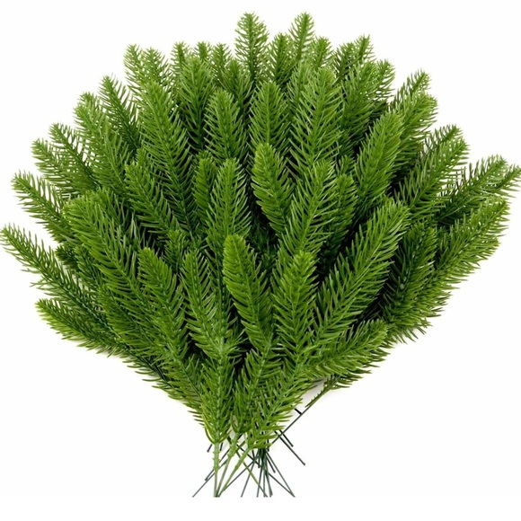 🆕 100 Pcs Artificial Christmas Branches - Picture 1 of 8